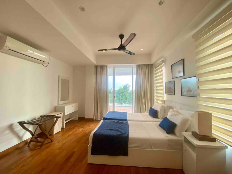 Apartment Oceanfront 3-2-01- *